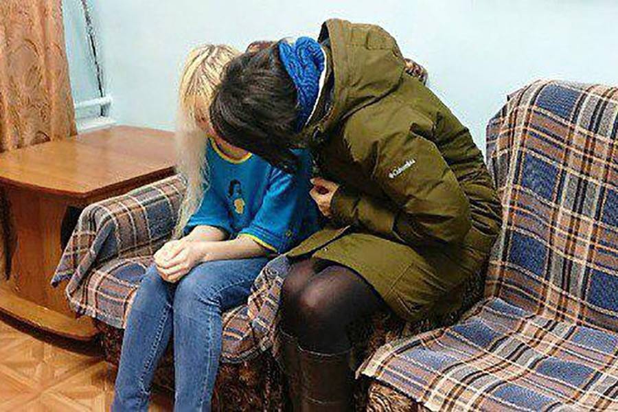Трое детей жительницы Челябинской области сбежали из дома, идет проверка