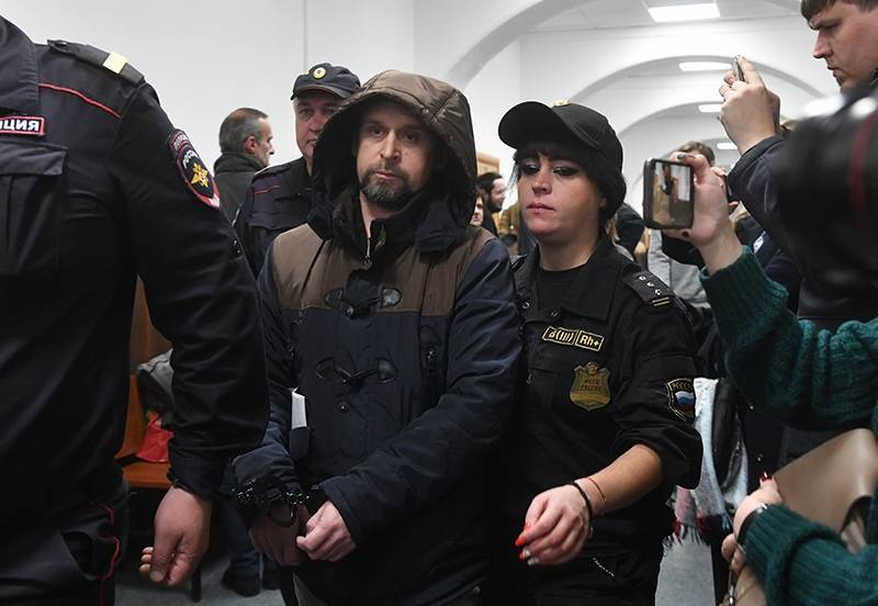 Угрожавший судье расправой россиянин отправился в СИЗО