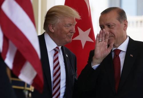 Кнут и пряник США: Трамп предложил Эрдогану 100 миллиардов за отказ от российских ЗРК