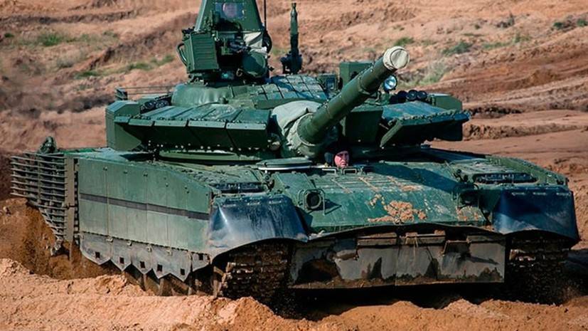 Танковый батальон Северного флота перевооружили на танки Т-80БВМ