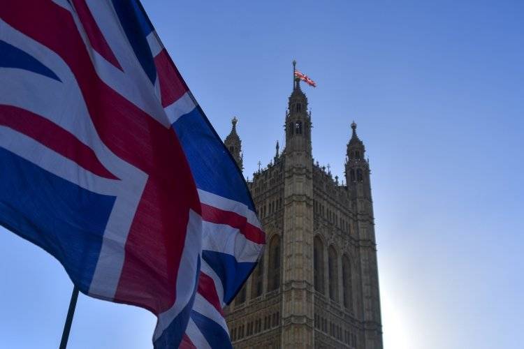 Лондон заявил, что девять российских бизнесменов «несут угрозу» политике страны