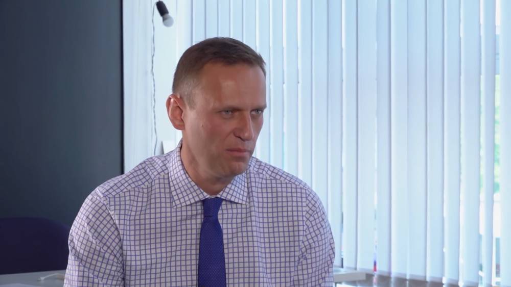 Навальный «подружился» с КПРФ в попытке «залезть» на политическую арену