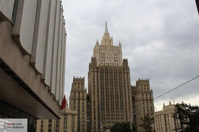 Представители МИД РФ и ФРГ обсудили Ливию на переговорах в Москве