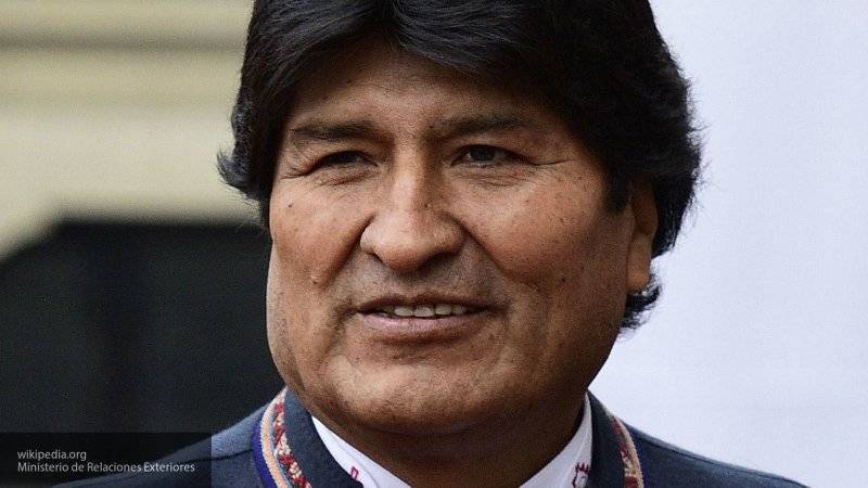 Моралес выдвинул условие, при котором вернется в Боливию