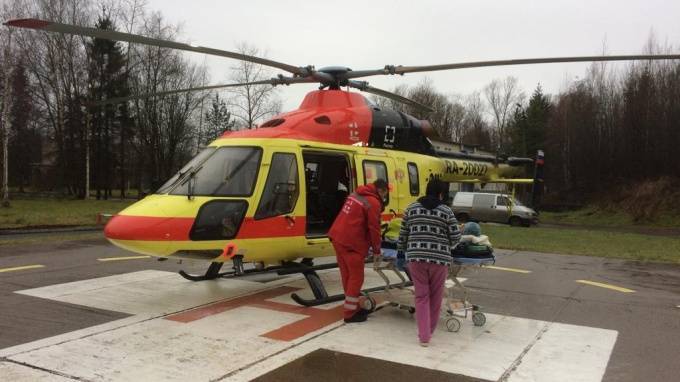 В Ленобласти вертолет санавиации транспортировал трех пациентов