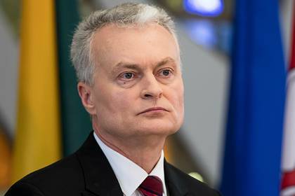 Президент Литвы помиловал шпионов из России