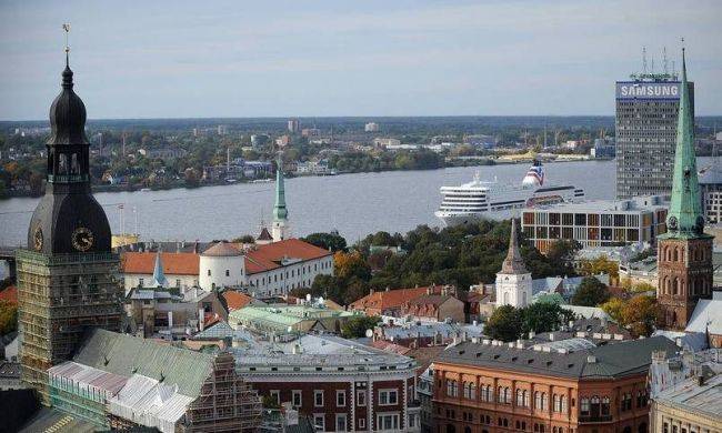В Латвии запустили инициативу по досрочному роспуску парламента