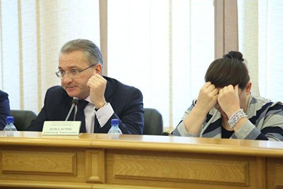 Дума Екатеринбурга оттягивает на себя право распоряжаться бюджетом города у мэрии