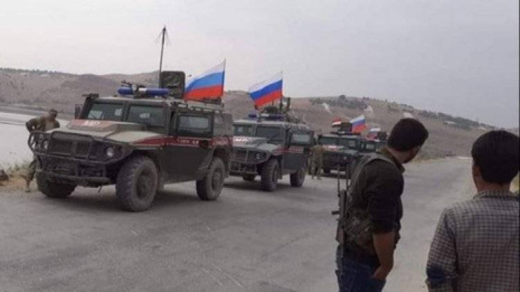 Военная полиция взяла под охрану аэропорт на севере Сирии, брошенный американцами