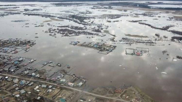 Пострадавшие от паводка жители Якутии получат выплаты до конца 2019 года