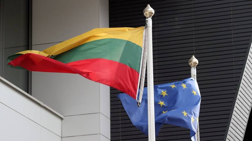В Вильнюсе заявили, что обменяли двоих граждан РФ на двоих литовцев и норвежца