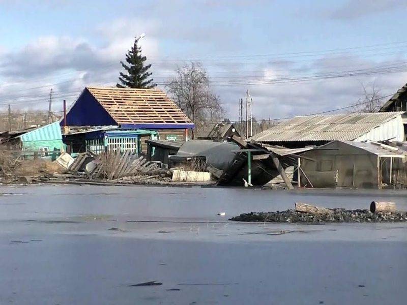 Чиновники угрожают иркутянам, пострадавшим от наводнения, за жалобы