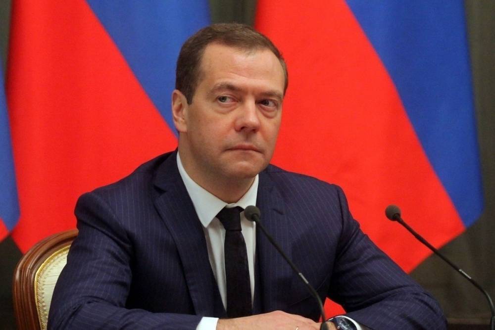 Дмитрий Медведев рассказал, как пел в хоре