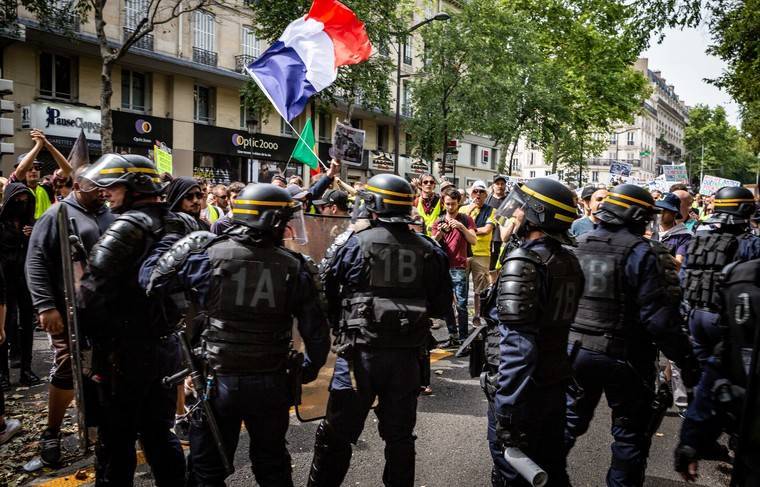 МВД Франции готовится к крупной акции протеста «жёлтых жилетов»