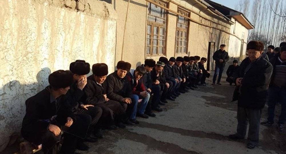 Узбекского студента РУДН похоронили на родине | Вести.UZ