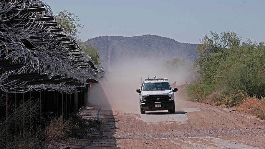 В США ранили россиянина, пытавшегося пересечь границу с Мексикой