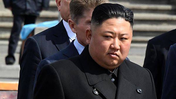 Ким Чен Ын посетил учения авиации и ПВО