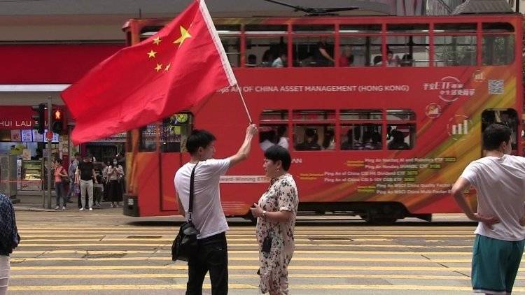 Более 30 человек пострадали в Гонконге в результате ДТП с двухэтажным автобусом