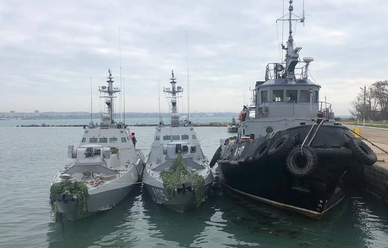 РФ вернёт Украине корабли, задержанные в Керченском проливе