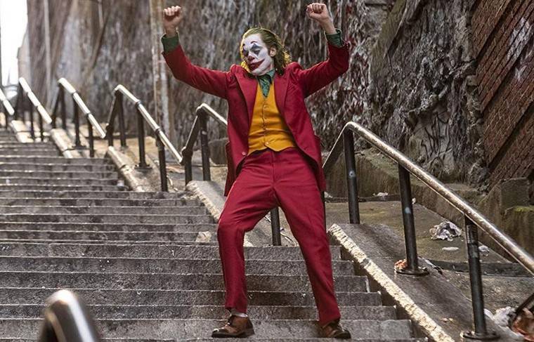 Житель Нью-Йорка заснял танцующего Хоакина Феникса в роли Джокера
