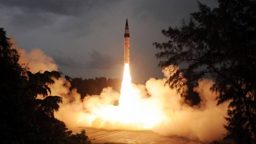 В Индии испытали ракету, способную нести ядерный боезаряд