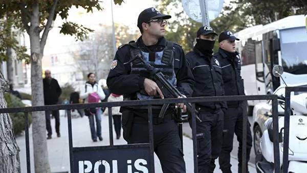 Турция задержала 25 родственников Аль-Багдади