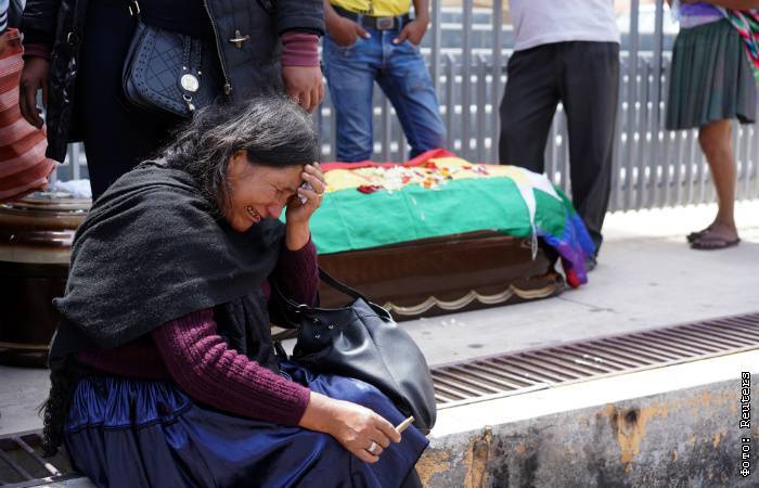 Число жертв столкновений в Боливии выросло до девяти