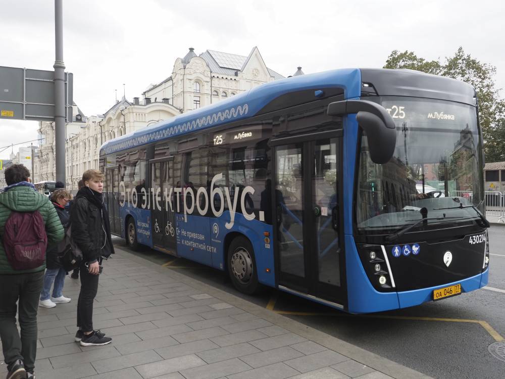 Остановки ряда автобусов и электробусов в Москве изменятся