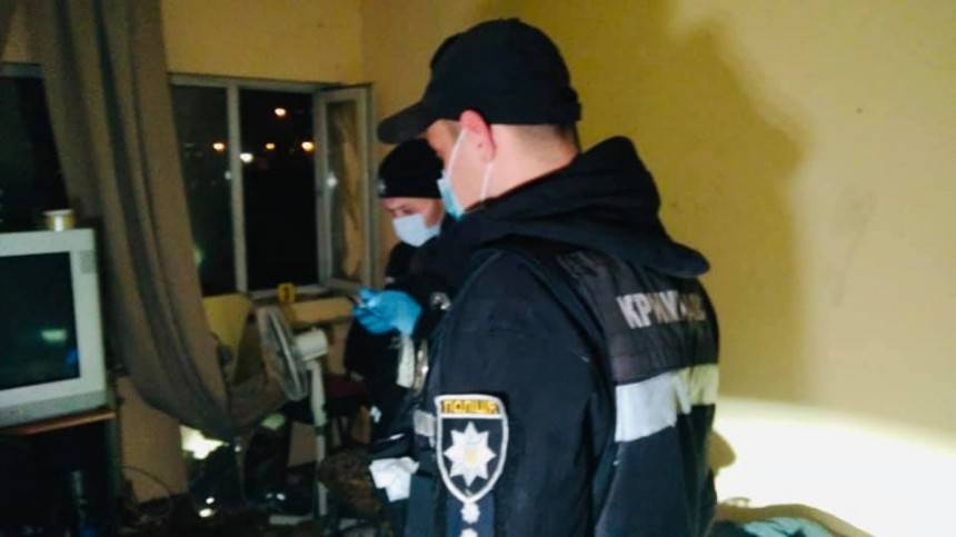 Видео: в результате мощного взрыва в общежитии в Киеве погибли двое