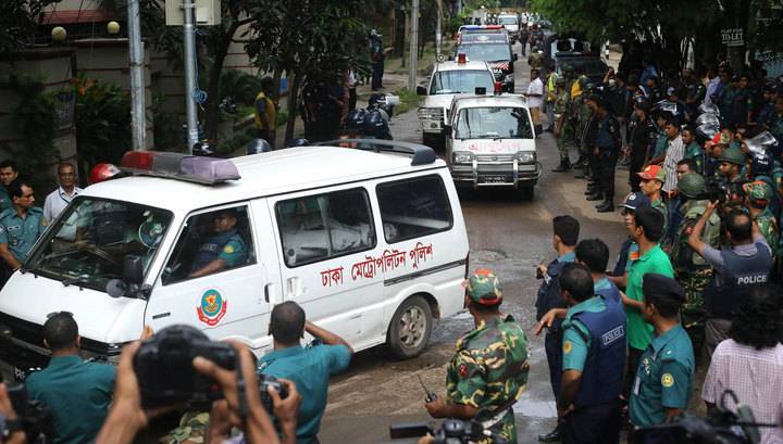 Взрыв в Бангладеш: 7 человек погибли, 15 пострадали - vesti.ru - Бангладеш