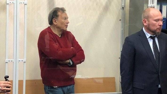 Историк Соколов после убийства Ещенко был озадачен ремонтом газовой колонки