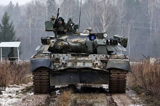 Аналитик объяснил, почему танк Т-80У до сих пор находится на вооружении многих стран