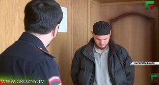 Участник свадебного кортежа в Чечне публично извинился за опасное вождение