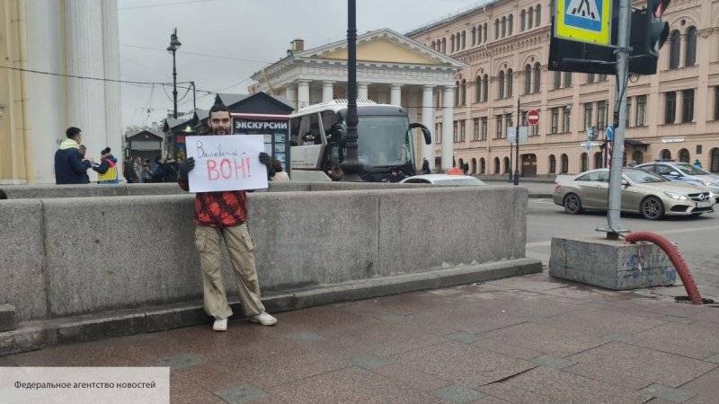 Активисты Петербурга потребовали наказать Вишневского за домогательства к студентам