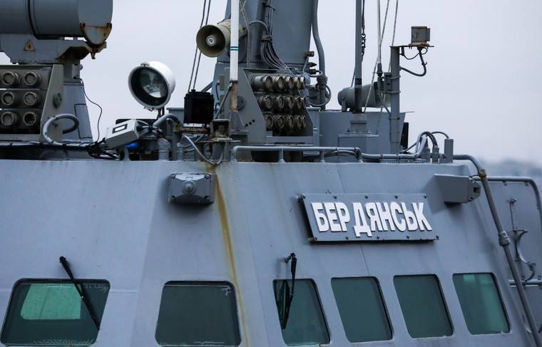 Передача кораблей Украине пройдёт не в Азовском море