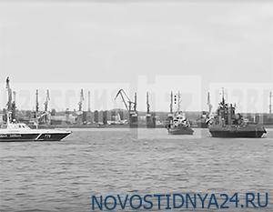 В Керчи началась буксировка задержанных украинских кораблей