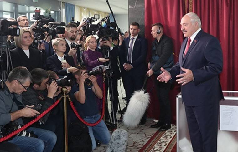 Лукашенко потребовал от России денег за охрану совместной границы