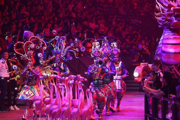 В Южном Китае открылся Международный цирковой фестиваль