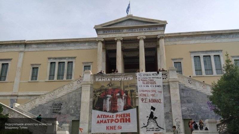 Полиция применила слезоточивый газ при разгоне анархистов в Афинах