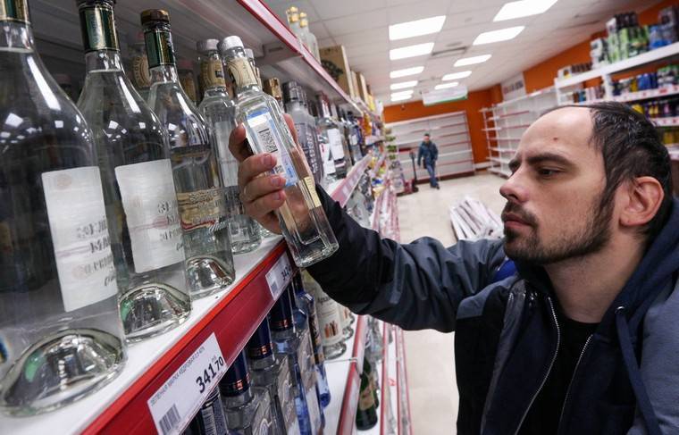Время продажи алкоголя в магазинах могут сократить