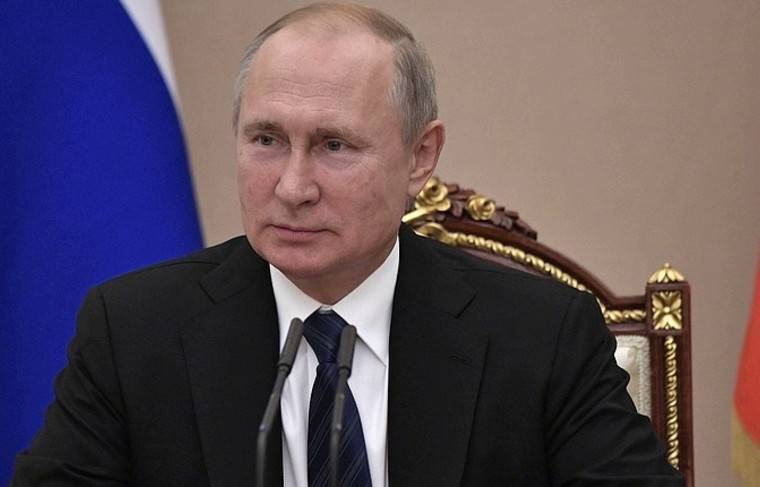 Позитивное отношение к Путину снизилось в России