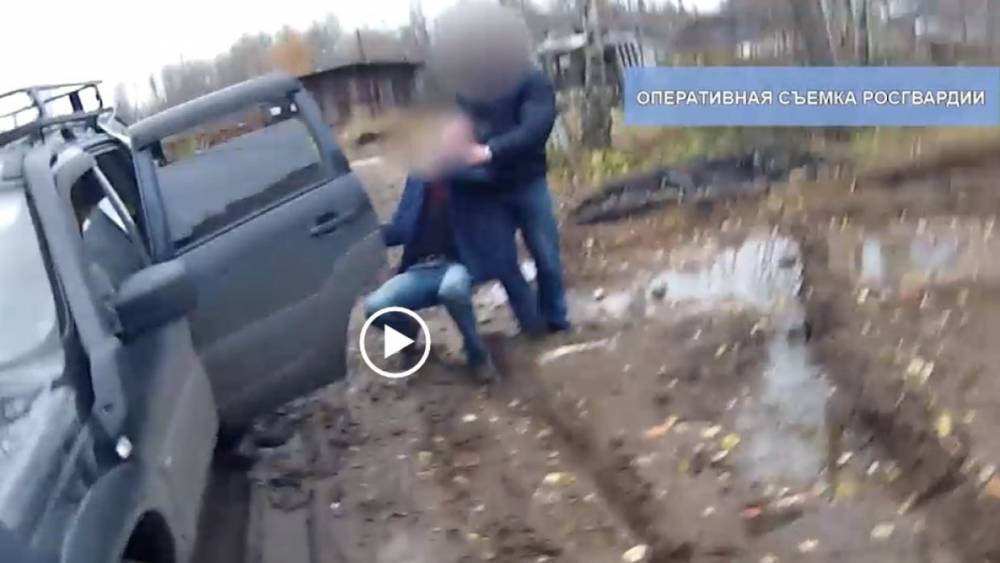 Полиция показала видео жесткого задержания фальшивомонетчика из Архангельска
