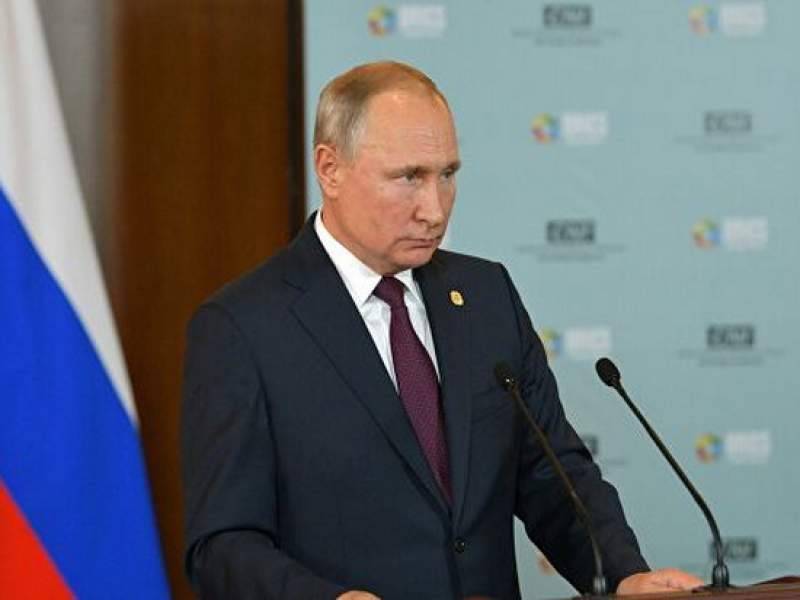 Социологи: у россиян растет равнодушие к Путину