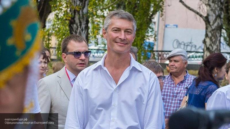 Хамоватый экс-губернатор Ройзман заручился поддержкой уголовника Ходорковского