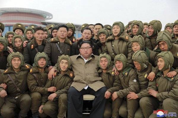 Ким скомандовал учения: с «непобедимой армией» к «скорой встрече»