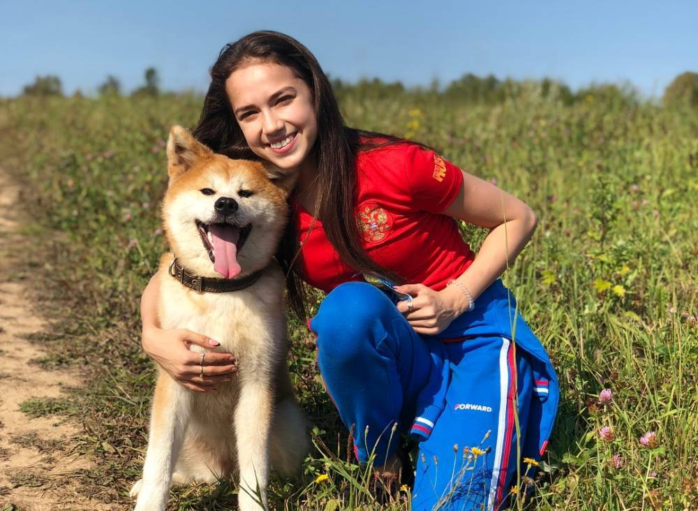 Алина Загитова снимется в кино вместе со своей собакой