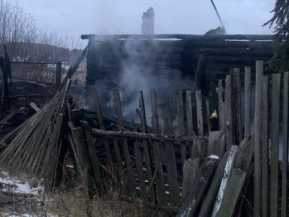 В Зауралье сгорел жилой дом: погибла 78-летняя женщина. СУ СКР начало проверку
