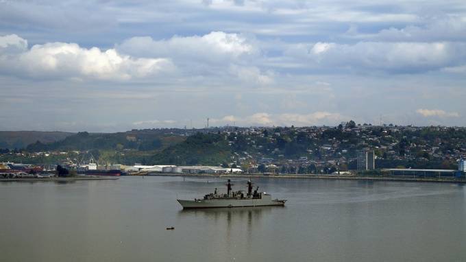 Россия вернула Украине корабли, задержанные в Керченском проливе