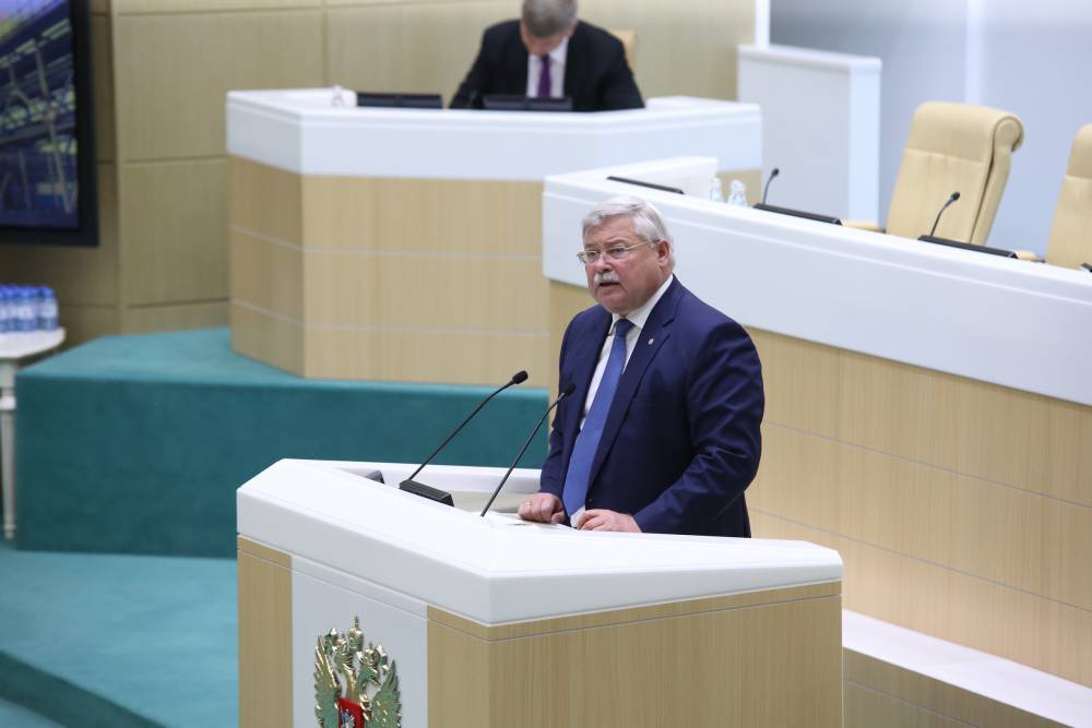 Губернатор Томской области по просьбам женщин сделал 31 декабря выходным