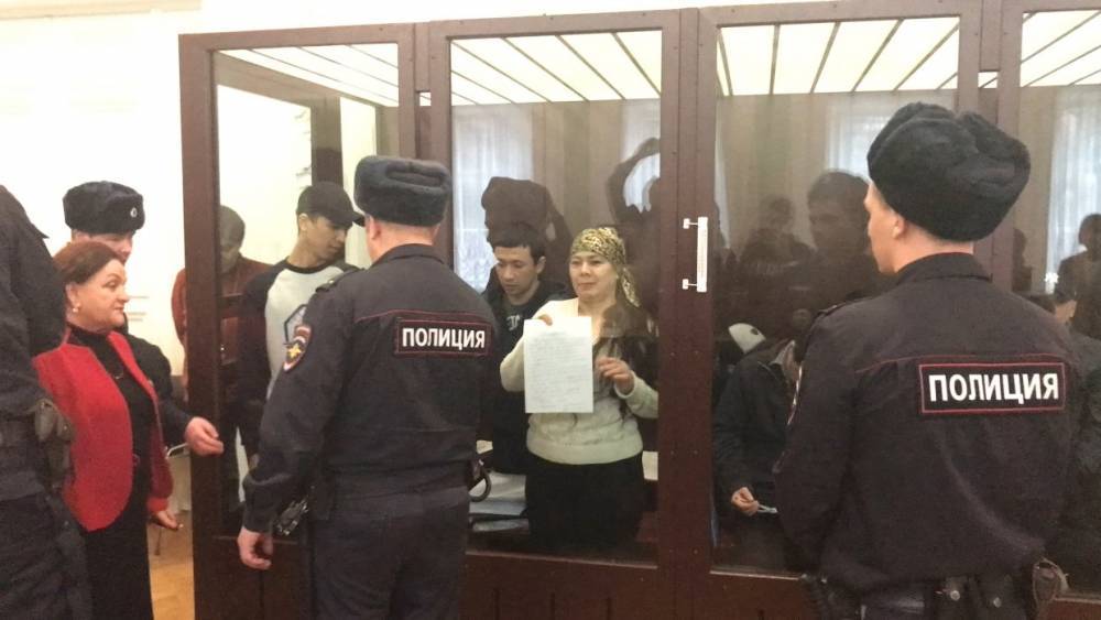 Прокурор запросил пожизненного срока для обвиняемых в теракте в петербургском метро